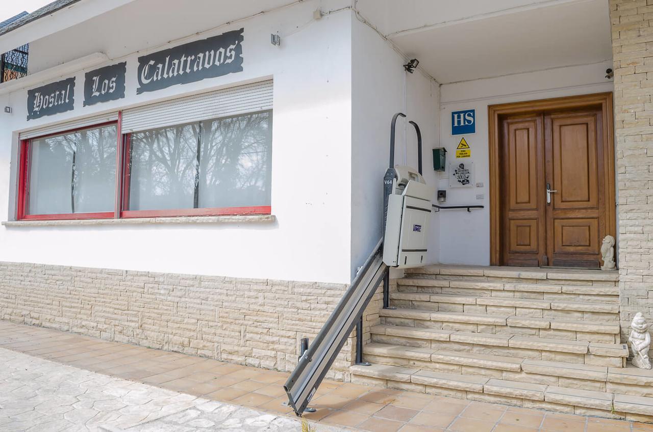 Hostal Los Calatravos Alcañiz Extérieur photo